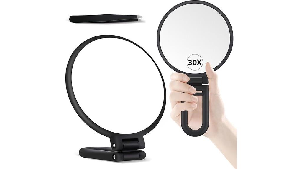 magnifying mirror with handle