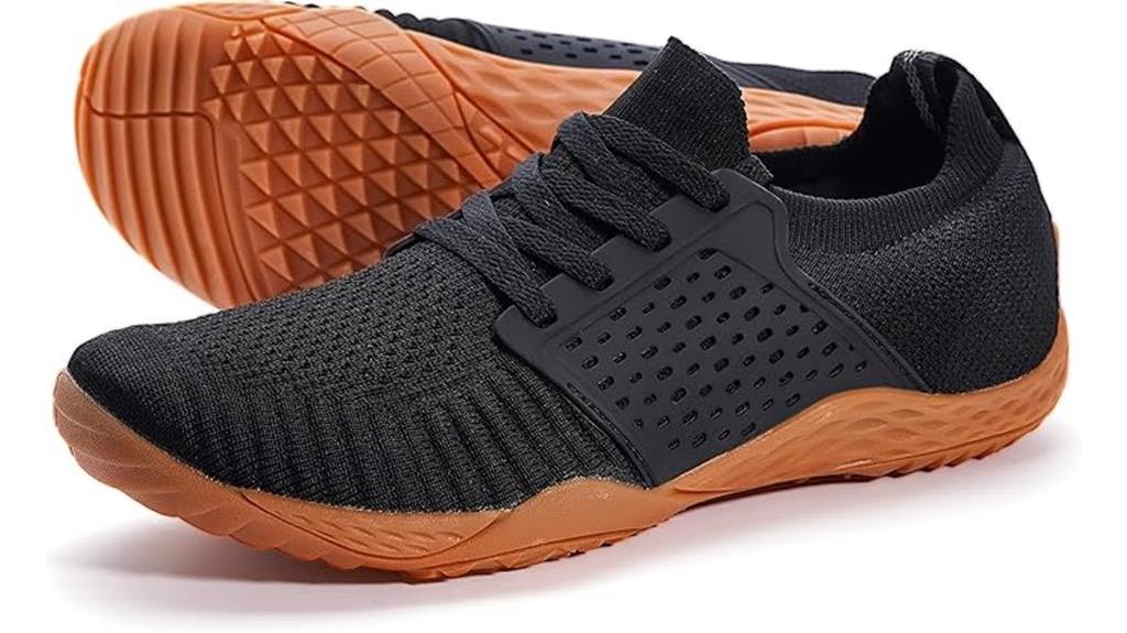 minimalist trail running shoe